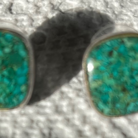 Stilpada sterling silver turquoise inlay stud earrings - Picture 5 of 5